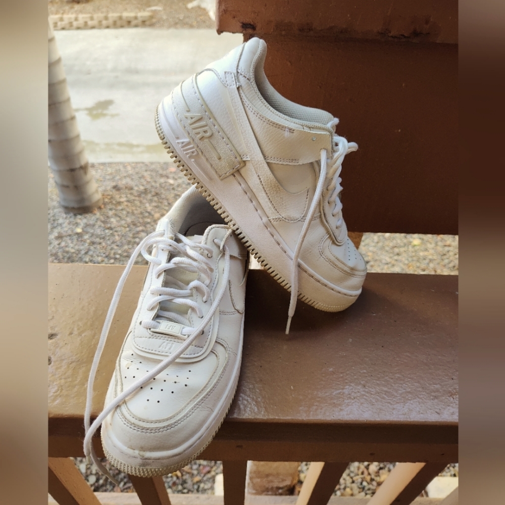 Nike Air Force Ones AF1 Low Triple White Shadow Sz 9